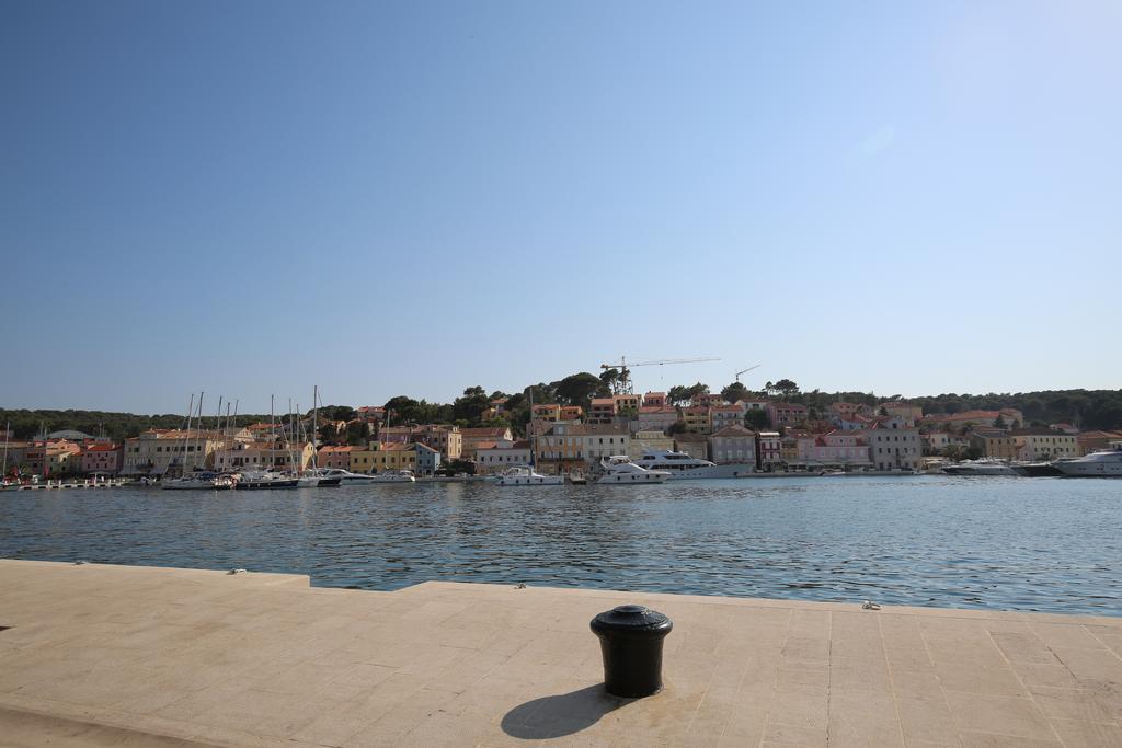 Apartments And Rooms Jospino Mali Lošinj Екстериор снимка