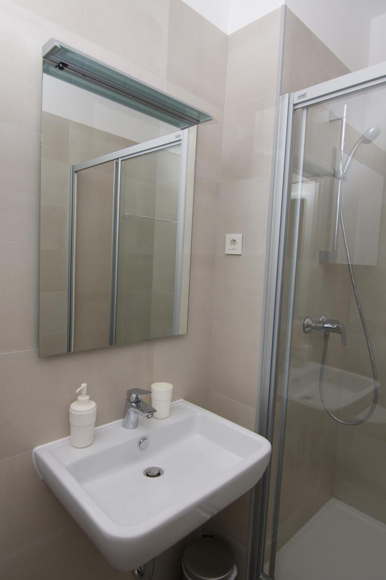 Apartments And Rooms Jospino Mali Lošinj Екстериор снимка