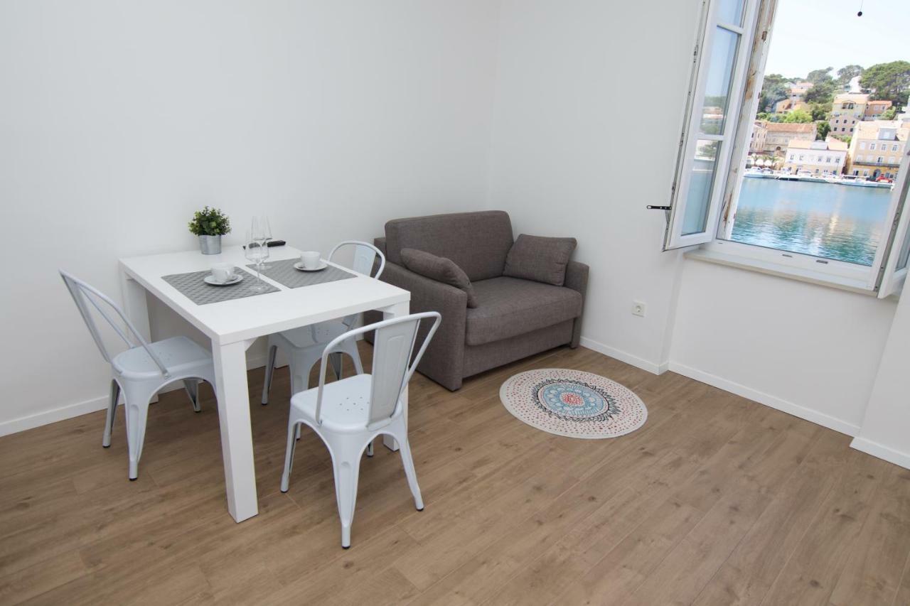 Apartments And Rooms Jospino Mali Lošinj Екстериор снимка
